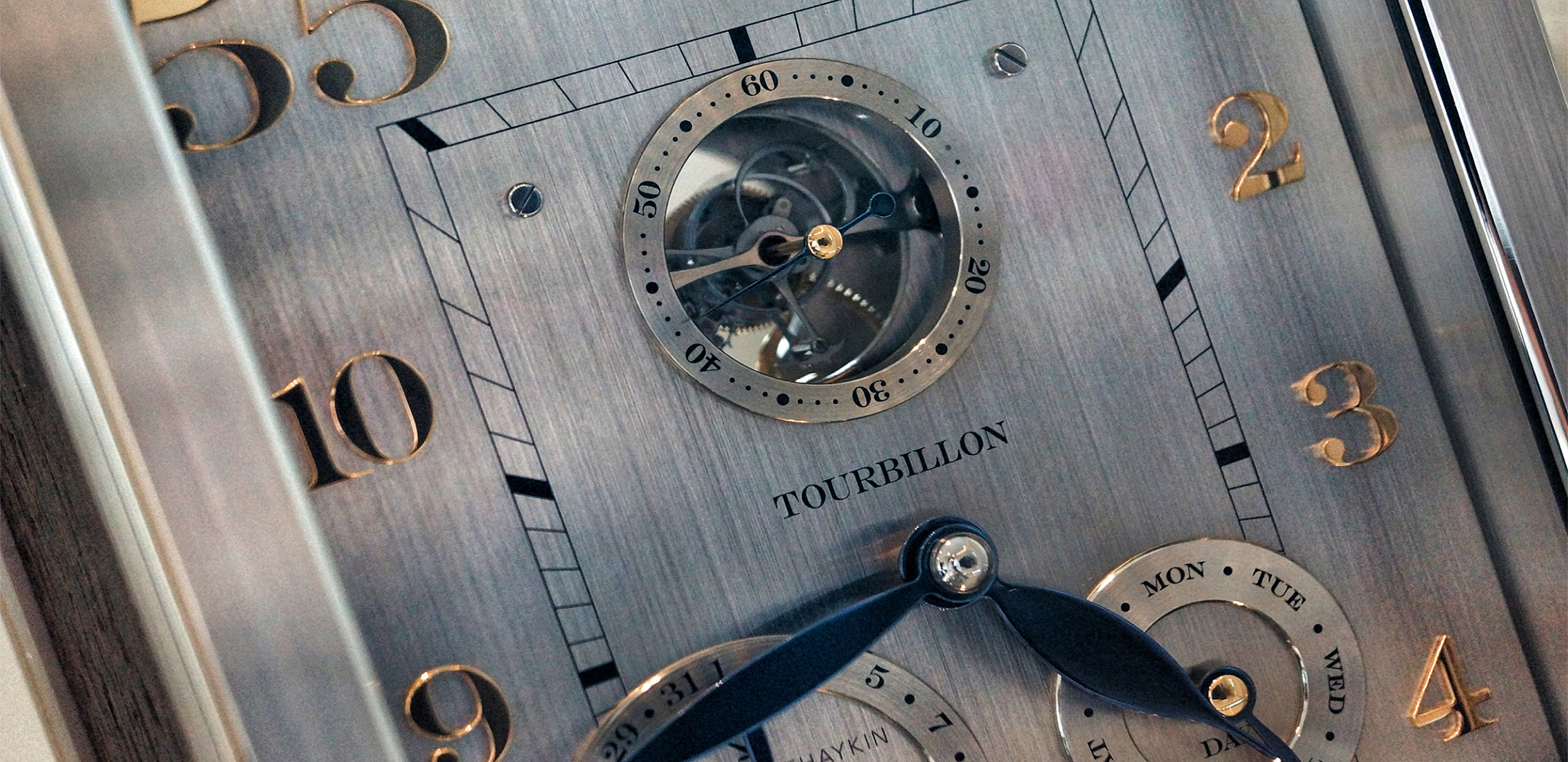 Tourbillon 55 Calendar 